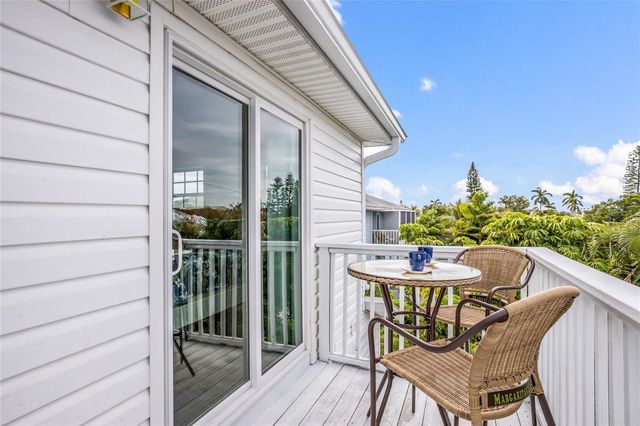 316 64TH ST, Holmes Beach, FL 34217