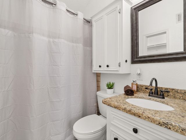 2114 Nichols, Westlake, LA 70669