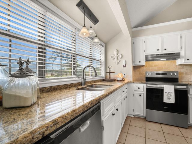 2114 Nichols, Westlake, LA 70669