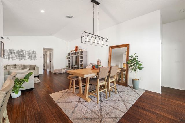 5806 CAY COVE COURT, Tampa, FL 33615