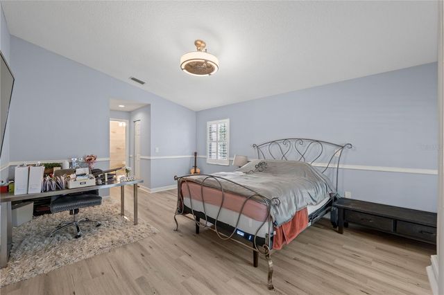 5806 CAY COVE COURT, Tampa, FL 33615