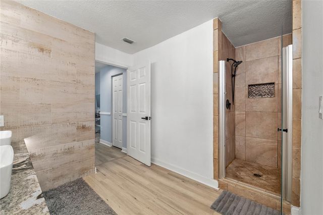 5806 CAY COVE COURT, Tampa, FL 33615