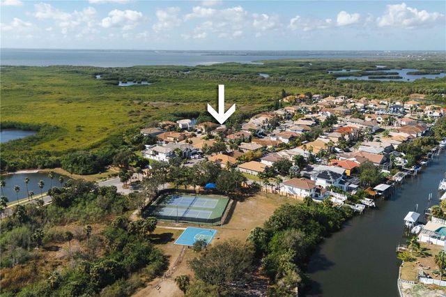 5806 CAY COVE COURT, Tampa, FL 33615