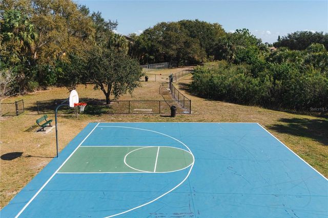 5806 CAY COVE COURT, Tampa, FL 33615