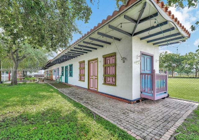 17480 SW 232nd Street, Miami, FL 33170