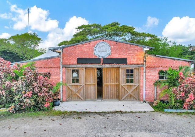 17480 SW 232nd Street, Miami, FL 33170