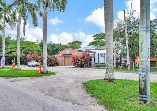 17480 SW 232nd Street, Miami, FL 33170