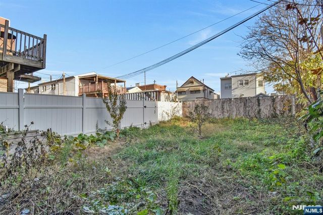 358 Broadway, Bayonne, NJ 07002