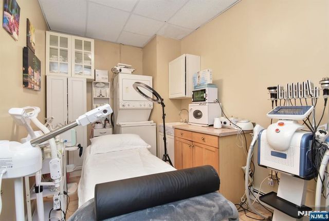 358 Broadway, Bayonne, NJ 07002