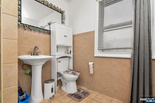 358 Broadway, Bayonne, NJ 07002