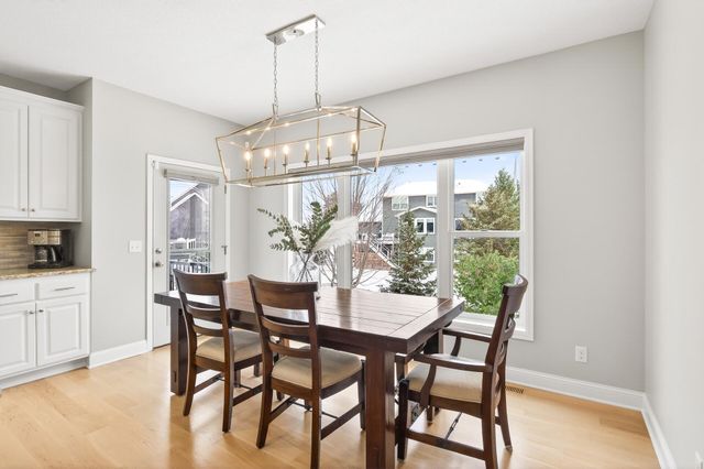 5865 Comstock Lane N, Plymouth, MN 55446