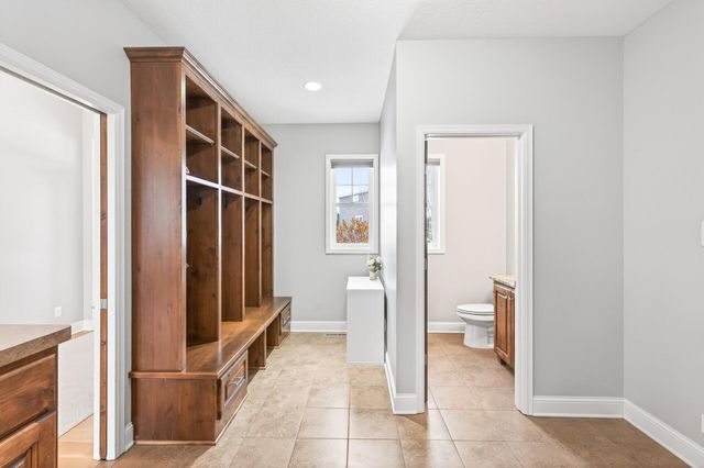 5865 Comstock Lane N, Plymouth, MN 55446