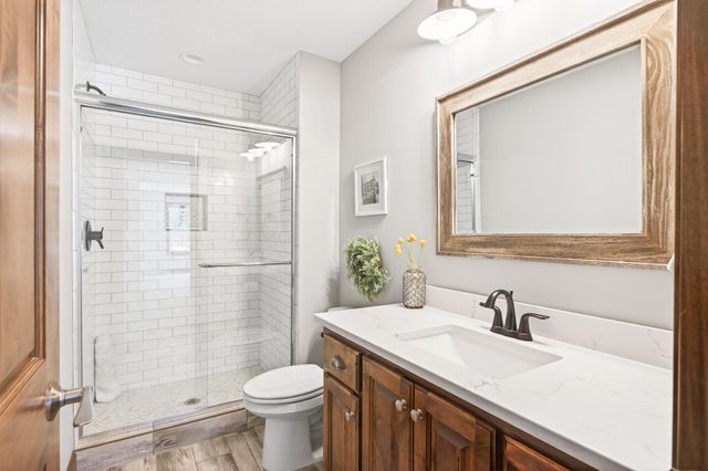 5865 Comstock Lane N, Plymouth, MN 55446