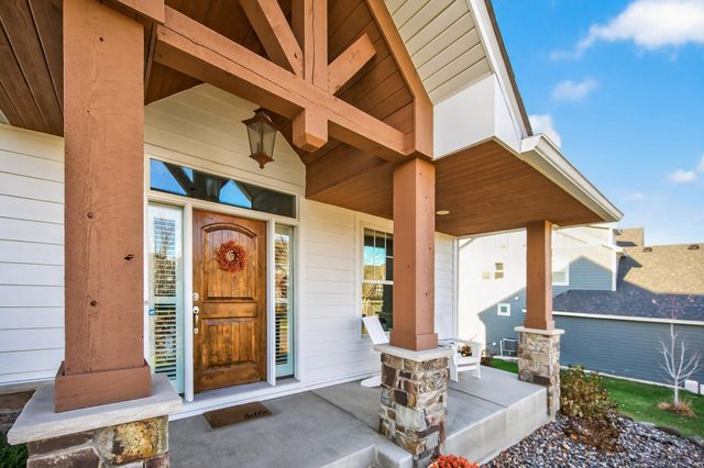 5865 Comstock Lane N, Plymouth, MN 55446