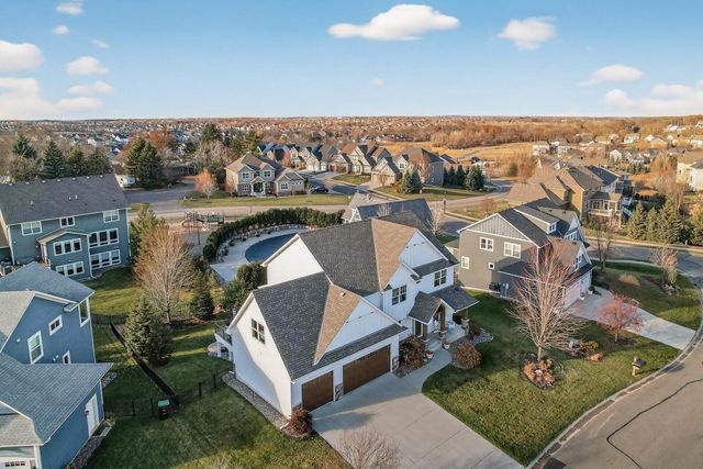 5865 Comstock Lane N, Plymouth, MN 55446