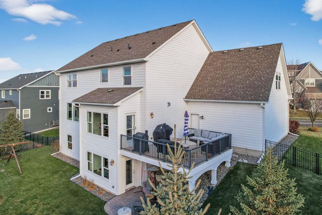 5865 Comstock Lane N, Plymouth, MN 55446