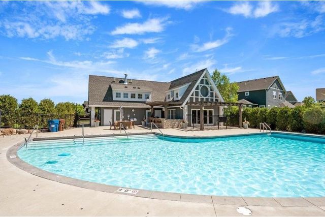 5865 Comstock Lane N, Plymouth, MN 55446