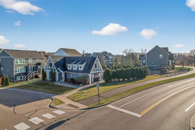 5865 Comstock Lane N, Plymouth, MN 55446