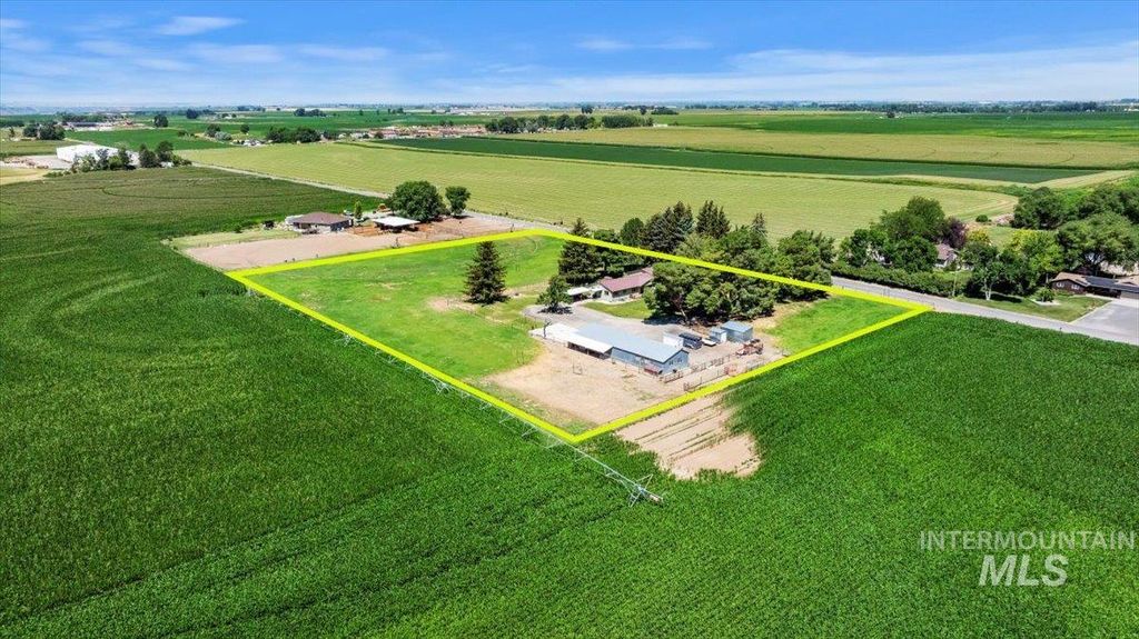 249 W 500 S, Jerome, ID 83338
