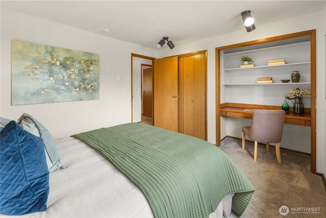 1710 30th Avenue, Seattle, WA 98122