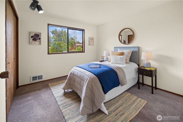 1710 30th Avenue, Seattle, WA 98122