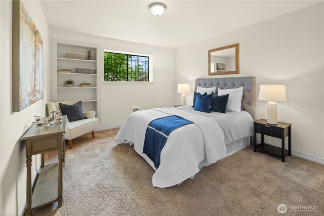1710 30th Avenue, Seattle, WA 98122