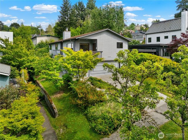 1710 30th Avenue, Seattle, WA 98122