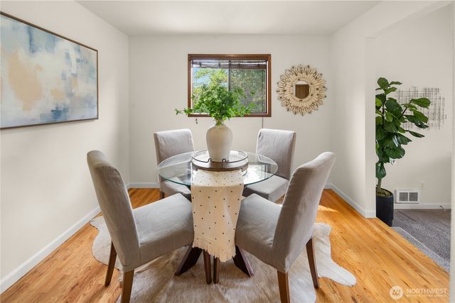 1710 30th Avenue, Seattle, WA 98122