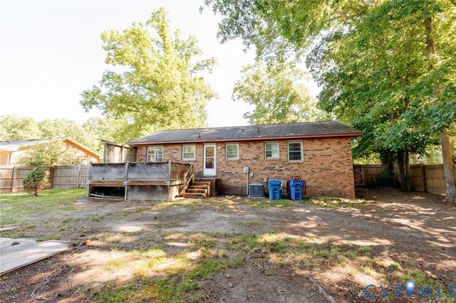 14532 Sir Peyton Dr, Chester, VA 23836