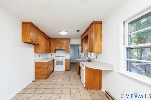 14532 Sir Peyton Dr, Chester, VA 23836