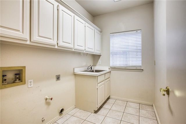 7034 Clear Springs Circle, Garland, TX 75044