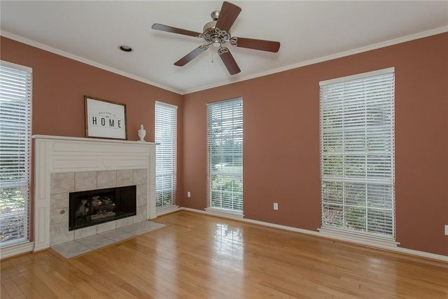 7034 Clear Springs Circle, Garland, TX 75044