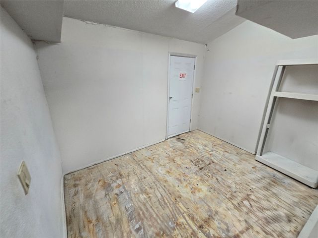 322 Capps Street, Marlin, TX 76661