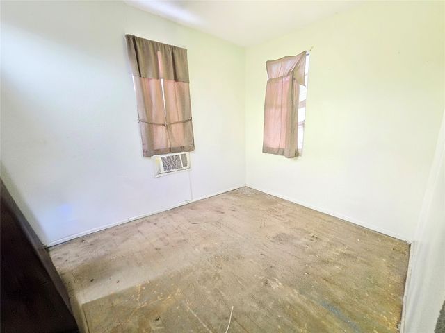 322 Capps Street, Marlin, TX 76661