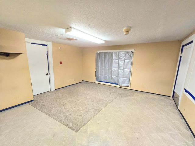 322 Capps Street, Marlin, TX 76661