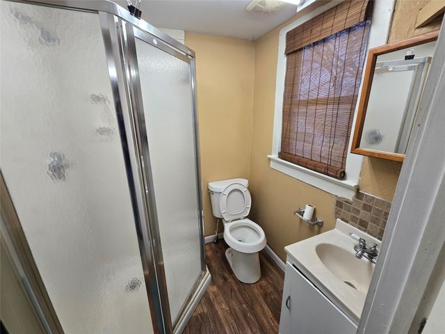 322 Capps Street, Marlin, TX 76661