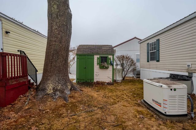 53 Blackberry Place, Kittery, ME 03904