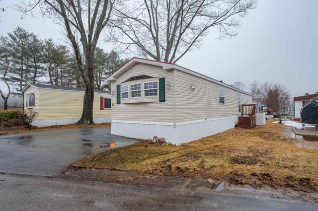 53 Blackberry Place, Kittery, ME 03904