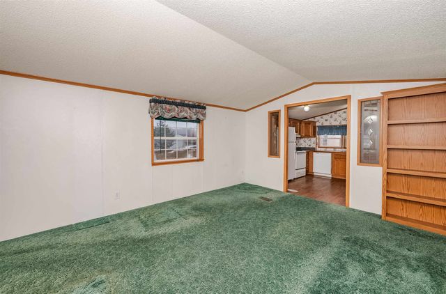 53 Blackberry Place, Kittery, ME 03904