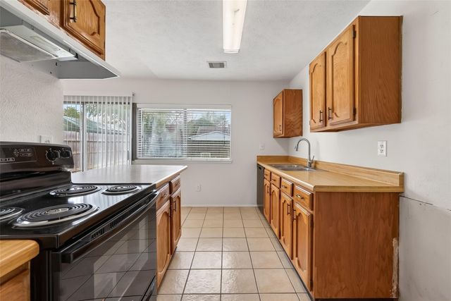 16967 Jenikay Street, Houston, TX 77084