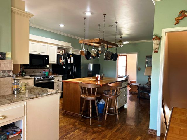 9 Kere Trace, Cherokee Village, AR 72529