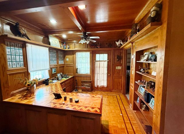 9 Kere Trace, Cherokee Village, AR 72529