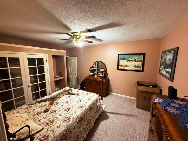 9 Kere Trace, Cherokee Village, AR 72529
