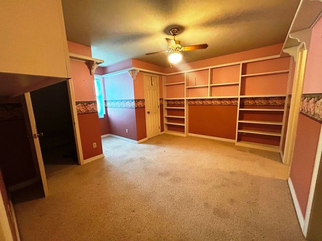 9 Kere Trace, Cherokee Village, AR 72529