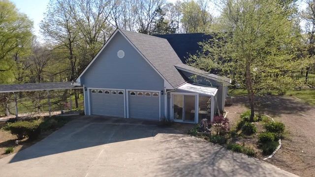 9 Kere Trace, Cherokee Village, AR 72529