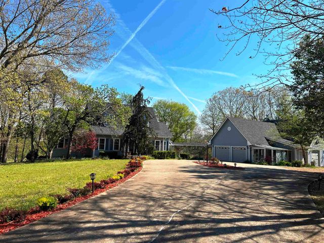 9 Kere Trace, Cherokee Village, AR 72529