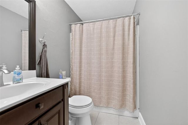 121 Brownsmill Drive, Grayson, GA 30017