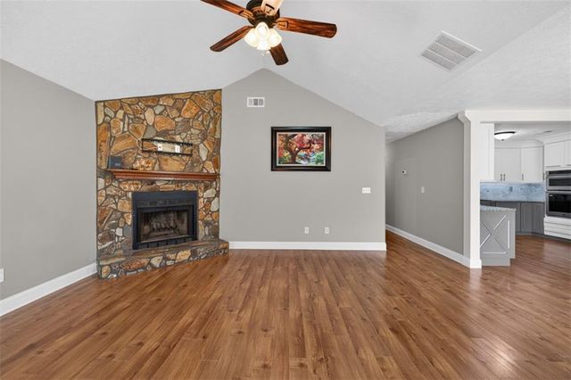 121 Brownsmill Drive, Grayson, GA 30017