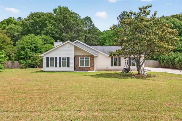 121 Brownsmill Drive, Grayson, GA 30017