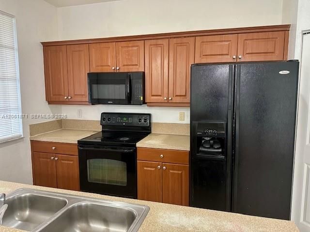 1203 Abaco Ln, Riviera Beach, FL 33404